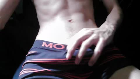 Max online show from January 25, 6:12 am