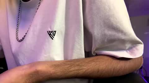 saasbutt online show from December 23, 12:08 am