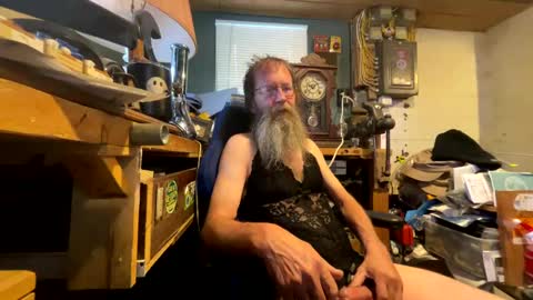 safety_fist online show from January 7, 8:52 pm