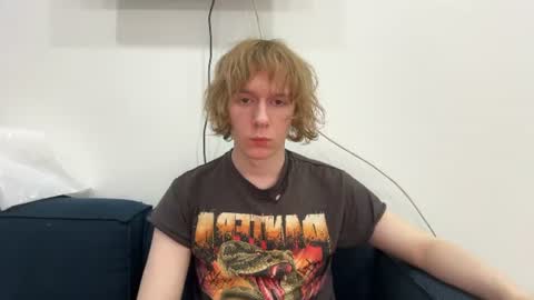 saintfawn online show from July 27, 9:44 pm