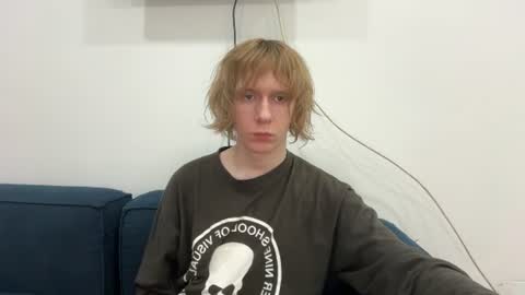 saintfawn online show from July 21, 3:47 pm