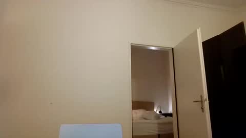 salsapaulus online show from December 20, 1:58 am