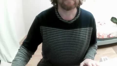 Snapshot of saltimbanquier chatting on January 7, 7:54 am Saltimbanquier  Salt  ou  Banquier  online show from January 7, 7:54 am