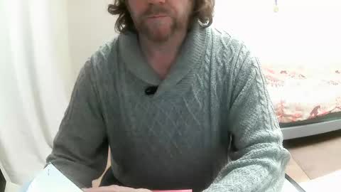 Snapshot of saltimbanquier chatting on February 24, 7:33 am Saltimbanquier  Salt  ou  Banquier  online show from February 24, 7:33 am