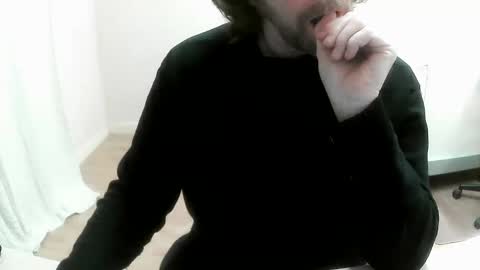 Snapshot of saltimbanquier chatting on December 5, 7:38 am Saltimbanquier  Salt  ou  Banquier  online show from December 5, 7:38 am