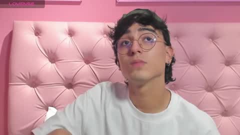 salvatore  online show from January 18, 9:02 am