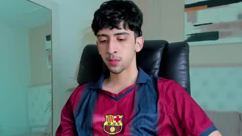 salvatore  online show from October 9, 9:31 pm