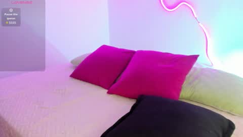 Sam Clark online show from November 25, 4:36 am