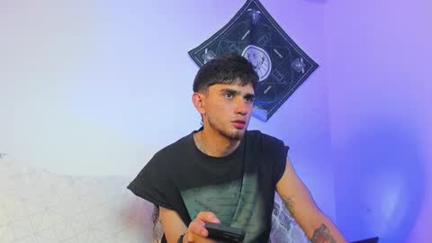 samevansx online show from February 11, 6:02 pm