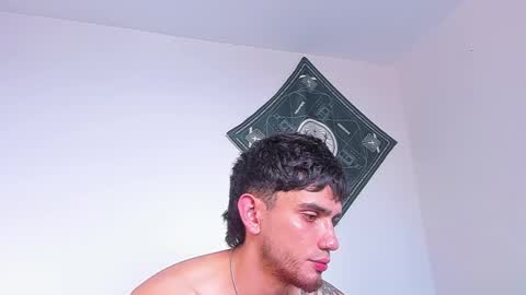 samevansx online show from February 18, 3:42 pm