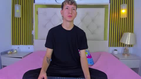 SAMMY online show from November 25, 6:48 am