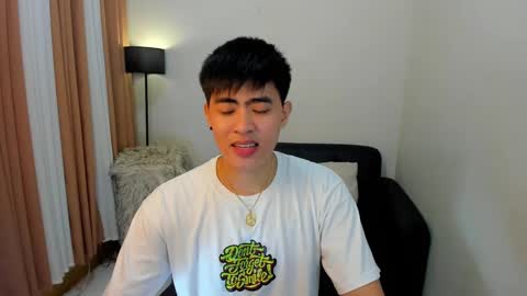 Sam online show from December 19, 3:30 pm