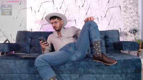  Samuel Coopper  online show from October 1, 6:01 pm