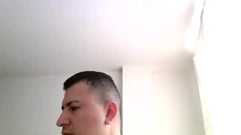 samuelzapata1 online show from July 31, 7:12 pm
