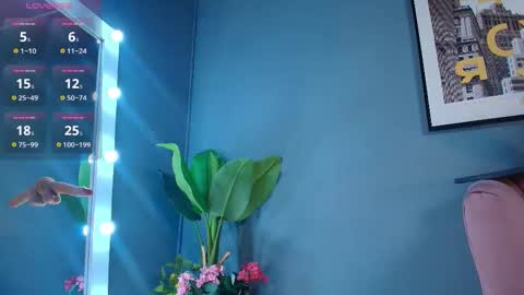 Sander online show from September 18, 5:37 pm