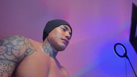 Santi Ferrer online show from December 23, 3:04 am