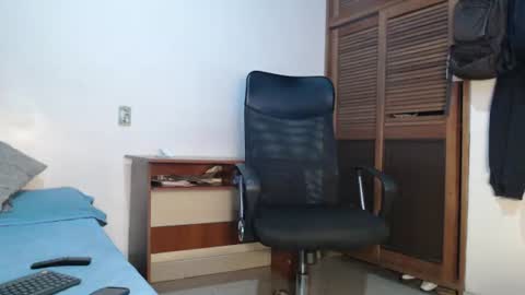santiexxx online show from June 28, 1:22 am