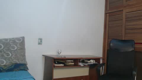 santiexxx online show from June 20, 2:38 am