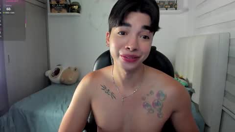 Mr. Santiago online show from January 12, 1:37 pm