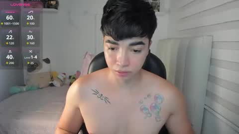 Mr. Santiago online show from July 23, 8:17 pm