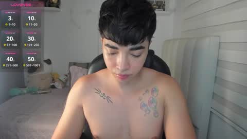 Mr. Santiago online show from July 22, 1:47 pm