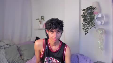 kitty online show from February 14, 2:17 am