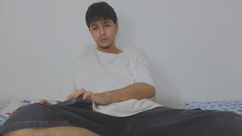 santybig18 online show from March 7, 4:02 am