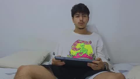 santybig18 online show from November 14, 5:10 am