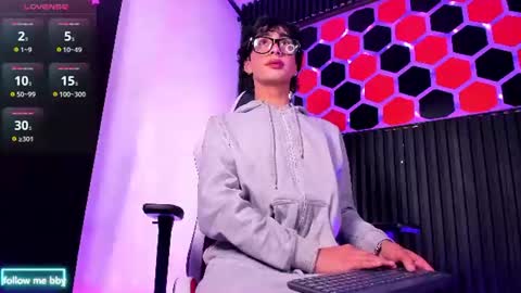 Santy  online show from July 26, 4:09 am