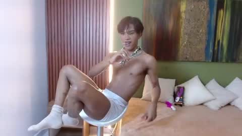 Sapphire online show from July 27, 4:52 am