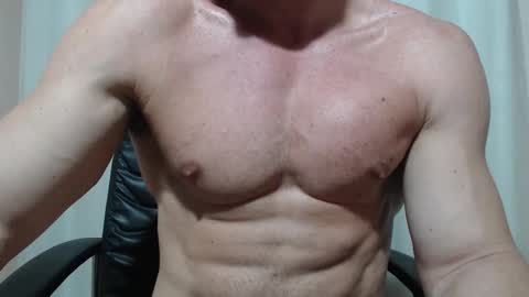 saradorj92 online show from March 28, 1:28 am