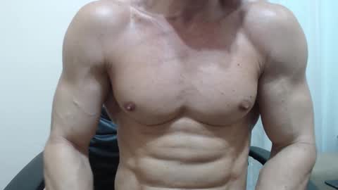 saradorj92 online show from December 14, 12:50 am