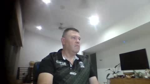 Snapshot of scoobs71 chatting on January 5, 10:43 am Scoobs online show from January 5, 10:43 am