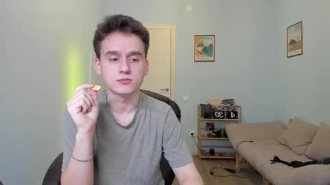 Thomas brunette and Alex blond online show from March 3, 1:37 pm