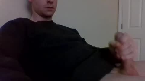 scooter912 online show from March 3, 9:32 pm