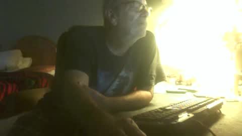 scotsman_62 online show from March 24, 5:34 am