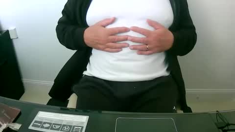 Snapshot of scotti30 chatting on September 24, 2:37 pm Scott online show from September 24, 2:37 pm