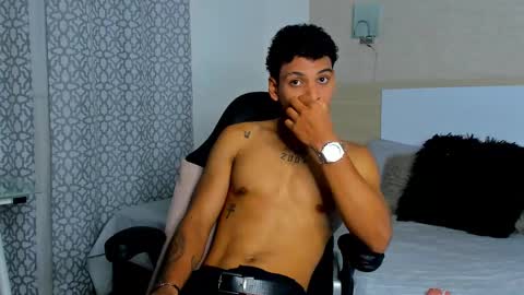 scottvitale online show from March 5, 7:28 pm