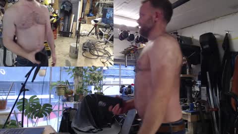 Seattlemanwhore online show from January 31, 6:25 pm