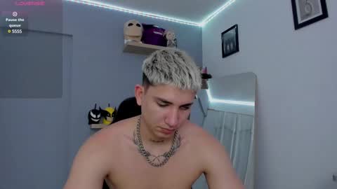 Sebastin online show from March 1, 9:48 pm