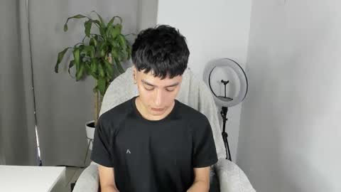 sebastian online show from October 21, 5:27 pm