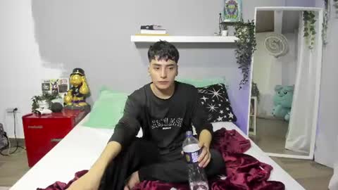 sebastian online show from June 21, 12:27 am