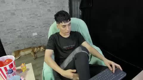sebastian online show from June 23, 11:18 pm