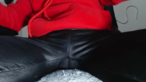 Sebastian online show from November 22, 4:56 am