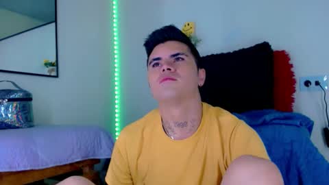 Sebastian online show from December 16, 4:03 pm