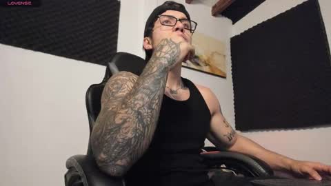 Lucian Sinclair online show from March 4, 2:51 am