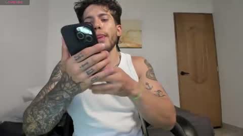 Lucian Sinclair online show from July 15, 2:18 am