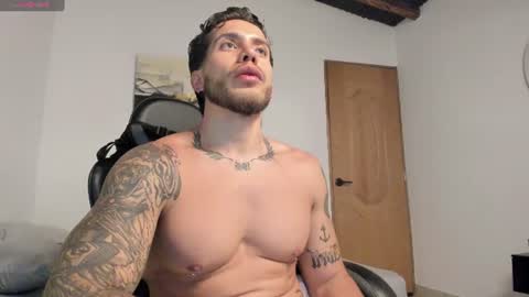 Lucian Sinclair online show from July 18, 2:51 am