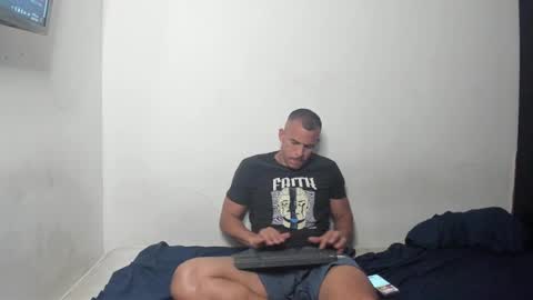 sebatian palacios online show from January 24, 4:16 am