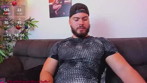 Instagram jeanpaulfit  online show from March 29, 12:22 am